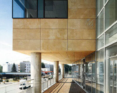 Office Complex in Chilly Mazarin, France