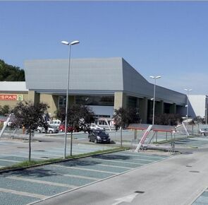 Alpe Adria Shopping Mall in Cassacco, Italy